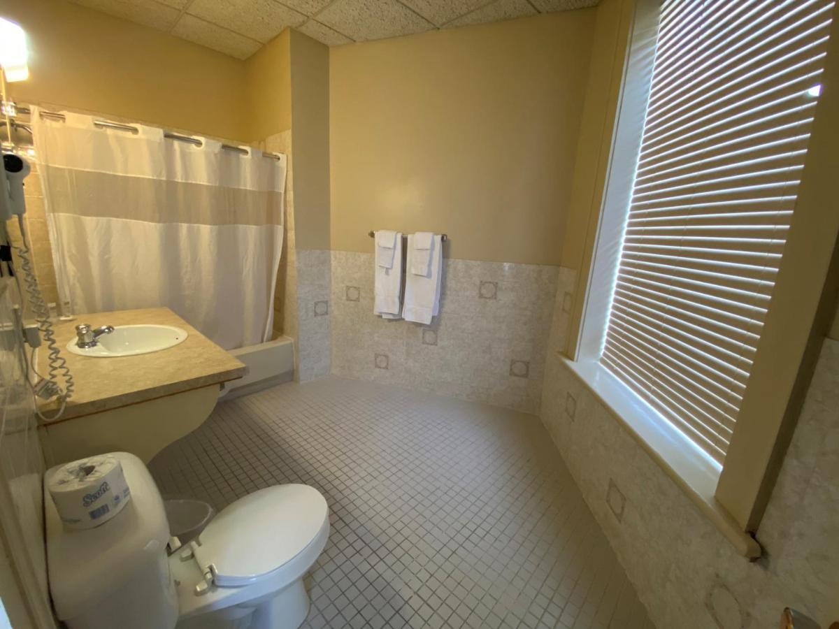 Hotel Bedford Goderich Zewnętrze zdjęcie